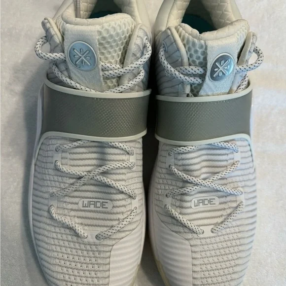 Li-Ning Way of Wade WOW 6 ‘White Hot’ BRAND NEW Men’s Baskebtball Shoes Size 12